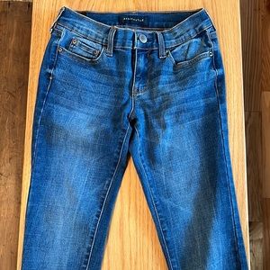 Women’s skinny raw hem jeans